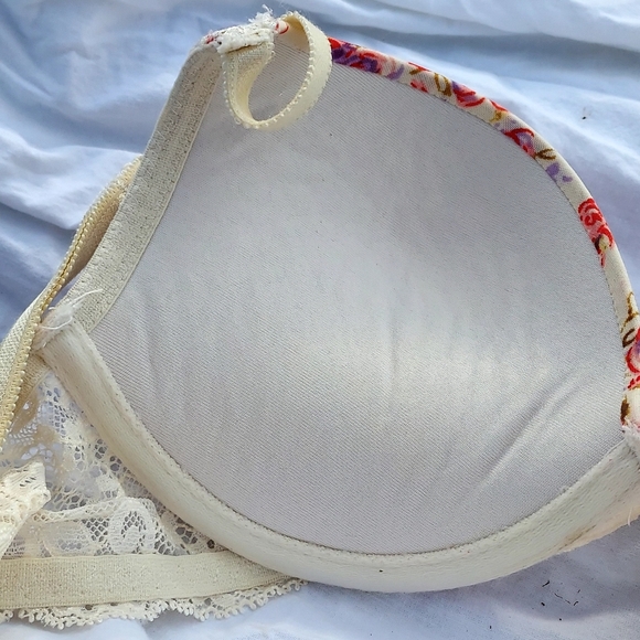 Victoria's Secret Dream Angel's Women's Cream Floral Push-up Bra - Picture 6 of 7